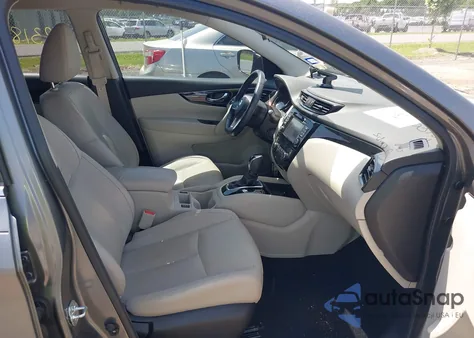 2017 Nissan Rogue Sport Sl z USA, uszkodzony, nr VIN JN1BJ1CP3HW003717